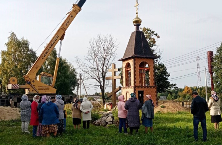 Освящение купола в храме села Скобелевка